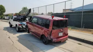 Hasta $1000 por su carro viejo