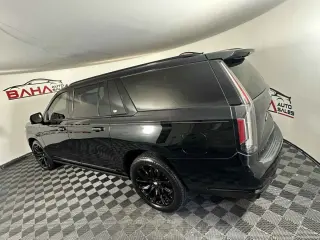 Cadillac Escalade ESV 2021