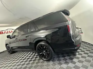 Cadillac Escalade ESV 2021