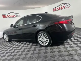 Alfa Romeo Giulia 2021