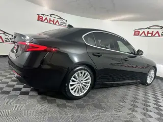 Alfa Romeo Giulia 2021