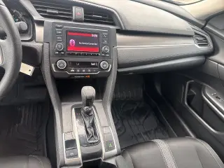 Honda Civic 2020 LX 4dr Sedán CVT
