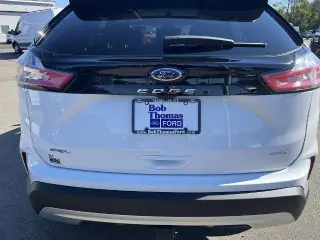 Ford Edge 2024 con tracción en las fouraz SEL 4dr SUV
