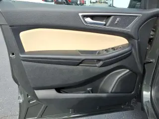 Ford Edge 2023 AWD SEL 4dr Crossover