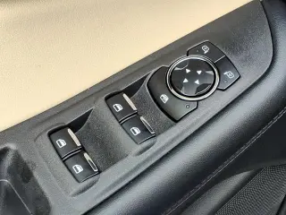 Ford Edge 2023 AWD SEL 4dr Crossover