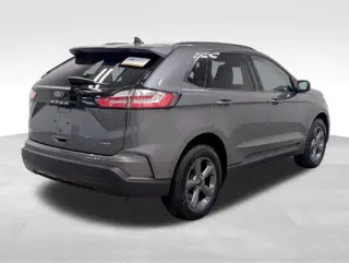 Ford Edge 2023 AWD SEL 4dr Crossover