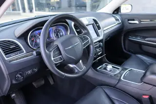2021 Chrysler 300