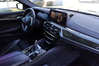 2022 BMW 5 Series