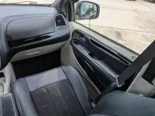 Dodge Grand Caravan 2020 SXT 4dr Mini-Van