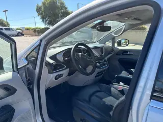 Chrysler Pacifica 2023 Touring L 4dr Mini-Van