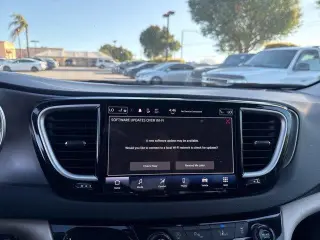 Chrysler Pacifica 2023 Touring L 4dr Mini-Van