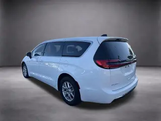 Chrysler Pacifica 2023 Touring L 4dr Mini-Van