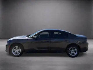 Dodge Charger 2022 SXT Sedán de 4 puertas