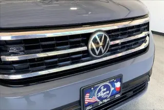 Volkswagen Atlas Cross Sport 2022 AWD V6 SEL R-Line 4Motion 4dr SUV