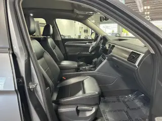 Volkswagen Atlas 2022 AWD V6 SE 4Motion 4dr SUV w/Technology