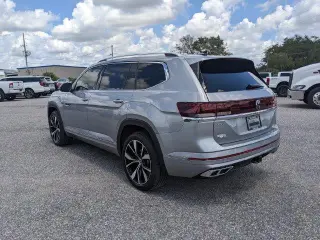 Volkswagen Atlas 2026 AWD SEL Premium R-Line 4Motion 4dr SUV