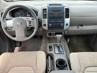 Nissan Frontier 2012 4x2 S 4dr King Cab Pickup 5M
