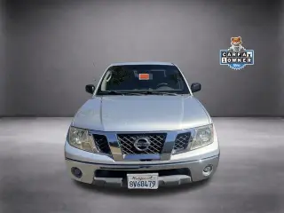 Nissan Frontier 2009 4x2 LE Crew Cab Short Bed 4dr 5A