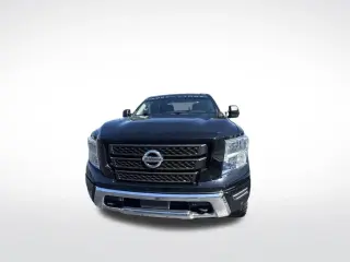 Nissan Titan 2021 4x4 SV 4dr Crew Cab 5.6 ft. SB