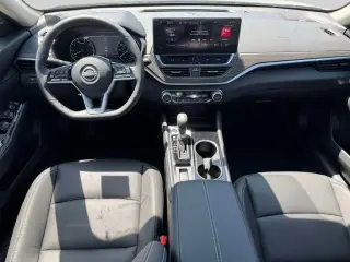 Nissan Altima 2025 2.5 SL 4dr Sedán