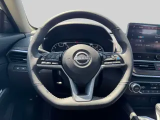 Nissan Altima 2025 2.5 SL 4dr Sedán