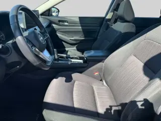 Nissan Altima 2024 2.5 SV 4dr Sedán