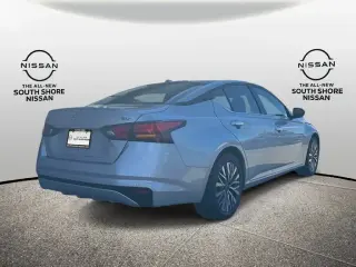 Nissan Altima 2024 2.5 SV 4dr Sedán