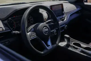 Nissan Altima 2023 2.5 SV 4dr Sedán