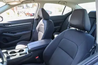 Nissan Altima 2023 2.5 SV 4dr Sedán
