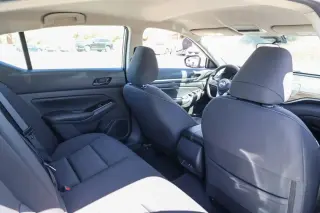 Nissan Altima 2023 2.5 SV 4dr Sedán