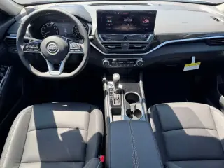 Nissan Altima 2025 2.5 SR 4dr Sedán