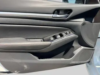 Nissan Altima 2025 2.5 SR 4dr Sedán