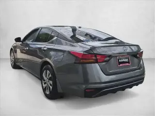 Nissan Altima 2025 2.5 S 4dr Sedán