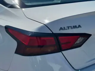 Nissan Altima 2025 2.5 S 4dr Sedán