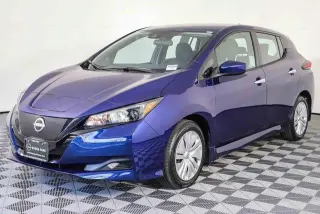 Nissan LEAF 2025 S 4 puertas Hatchback