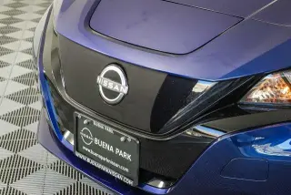 Nissan LEAF 2025 S 4 puertas Hatchback