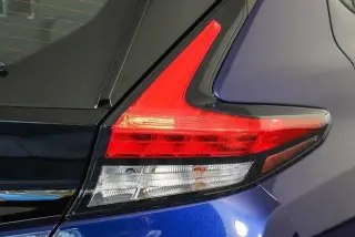 Nissan LEAF 2025 S 4 puertas Hatchback