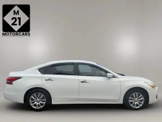 Nissan Altima 2015 2.5 4dr Sedán