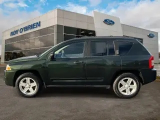 Jeep Compass 2010 Latitude 4 SUV
