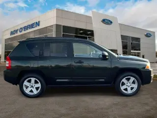 Jeep Compass 2010 Latitude 4 SUV