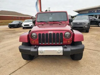 Jeep Wrangler Unlimited 2011 4x4 Sahara 4dr SUV