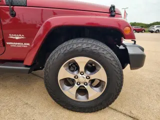 Jeep Wrangler Unlimited 2011 4x4 Sahara 4dr SUV