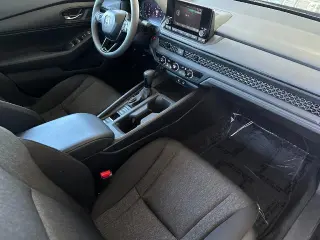 Honda Accord 2025 LX 4dr Sedán