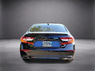 Honda Accord 2022 Touring 4dr Sedán