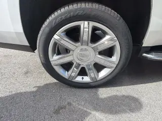 Cadillac Escalade 2018 4x4 Lujo 4dr SUV