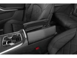 2024 BMW X7