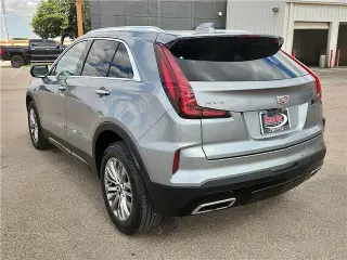 Cadillac XT4 2024 de lujo de gama Premium 4dr Crossover