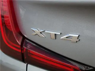 Cadillac XT4 2024 de lujo de gama Premium 4dr Crossover