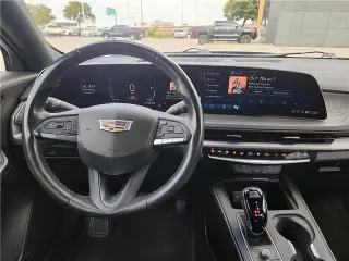 Cadillac XT4 2024 de lujo de gama Premium 4dr Crossover