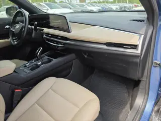 Cadillac XT4 2024 Luxury 4 puertas Crossover
